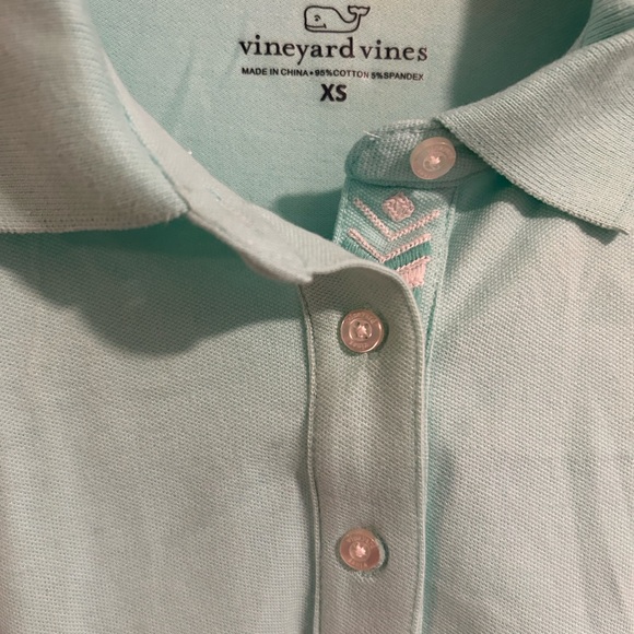 Vineyard Vines polo style shirt - Picture 4 of 4